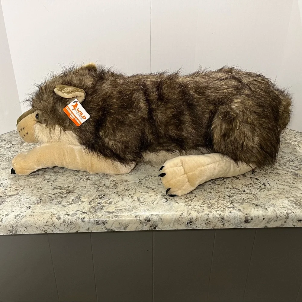 Life Size Wolf Plush Wild Republic Realistic Jumbo XL Stuffed Animal NEW - Picture 1 of 5